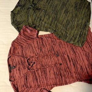 SOLD!!! Lisa Rinna short sleeve top SET OF 2